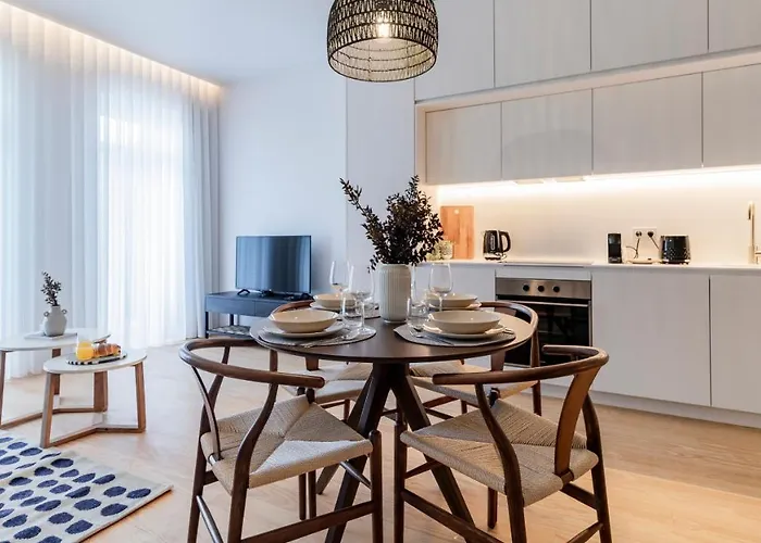 Almada 551 By Lovelystay Appartement *