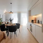 Almada 551 By Lovelystay Apartament *