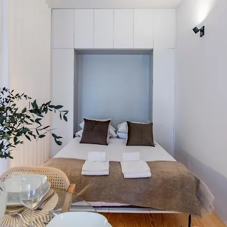 Almada 551 By Lovelystay Appartement