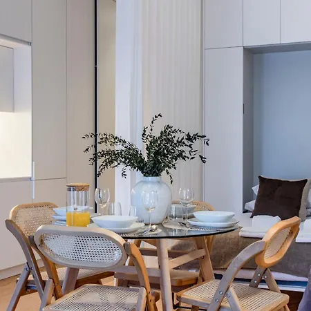 Appartement Almada 551 By Lovelystay *