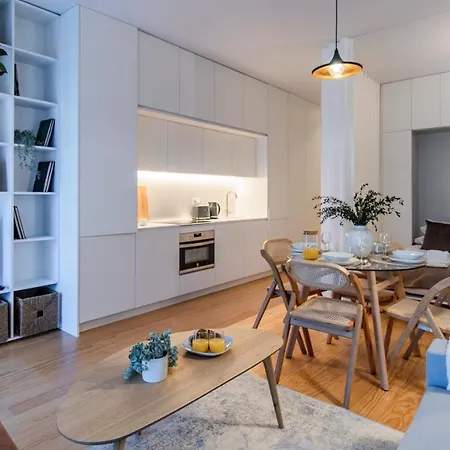 Almada 551 By Lovelystay Appartement *