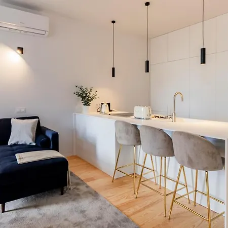 Almada 551 By Lovelystay Apartamento Porto