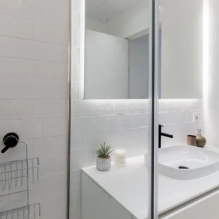 Appartement Almada 551 By Lovelystay *