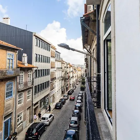 Apartment Almada 551 By Lovelystay Porto