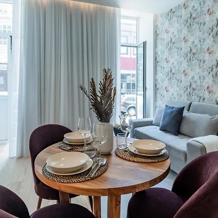 Almada 551 By Lovelystay Appartement *