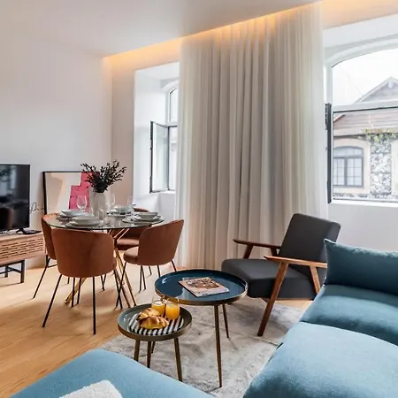 Almada 551 By Lovelystay Appartement *