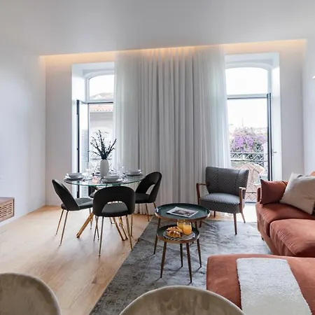 Almada 551 By Lovelystay Appartement