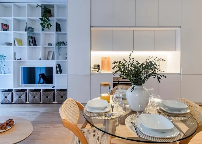 Almada 551 By Lovelystay