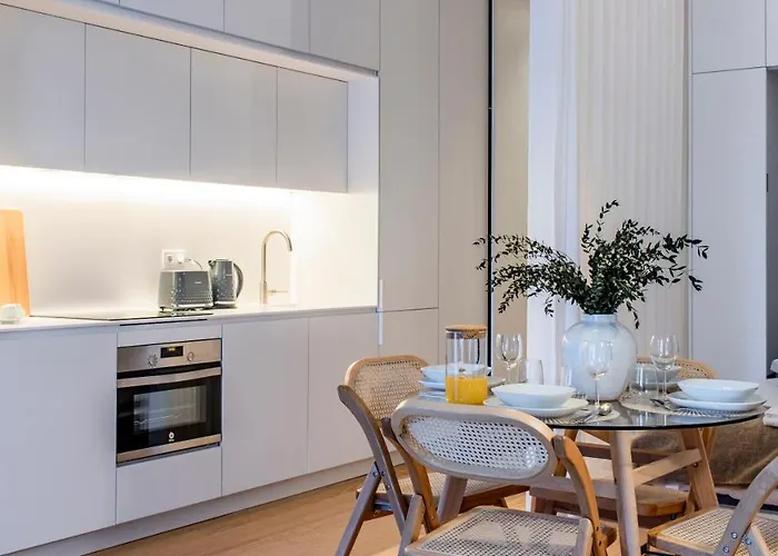 Almada 551 By Lovelystay *