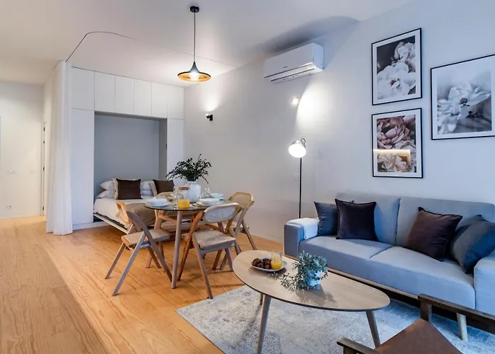 Almada 551 By Lovelystay Daire Porto