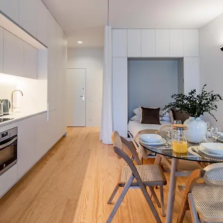 Almada 551 By Lovelystay *