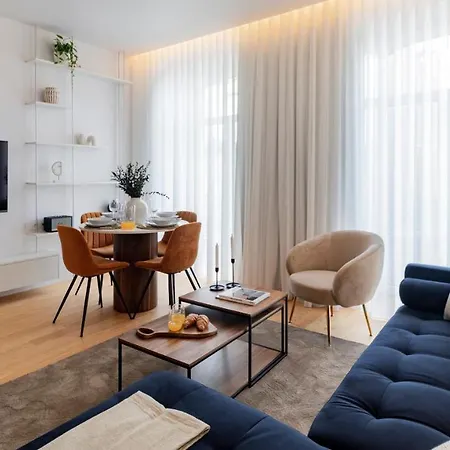 Almada 551 By Lovelystay Apartment *