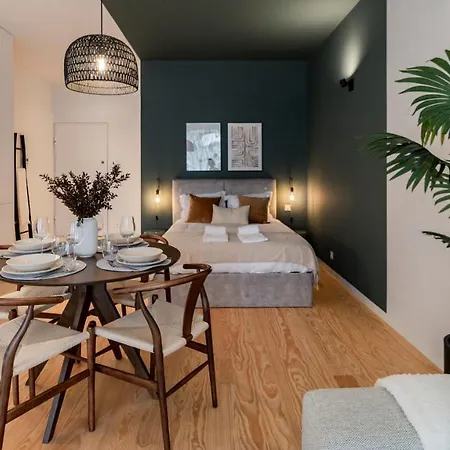 Almada 551 By Lovelystay Apartment Porto