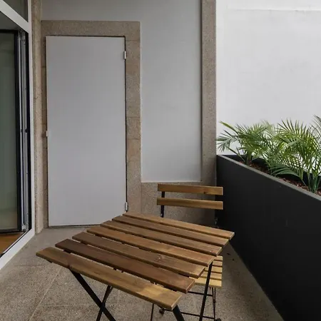 Apartment Almada 551 By Lovelystay