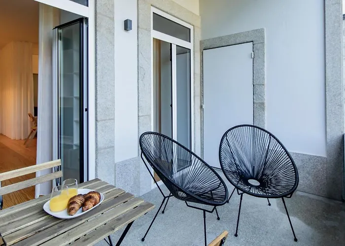 Almada 551 By Lovelystay * Oporto