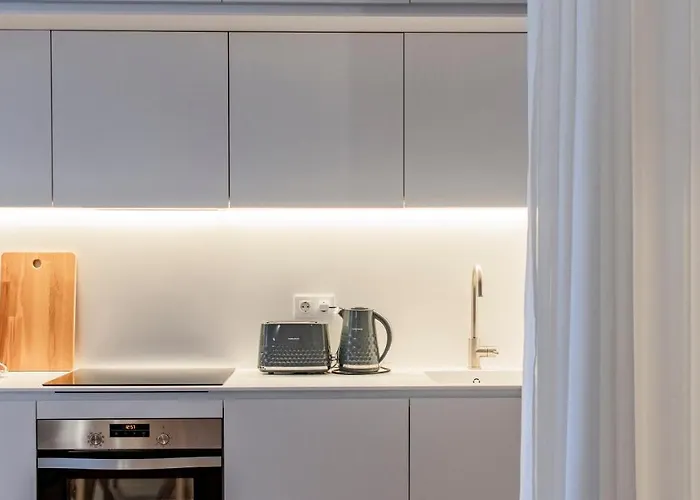 Almada 551 By Lovelystay Oporto