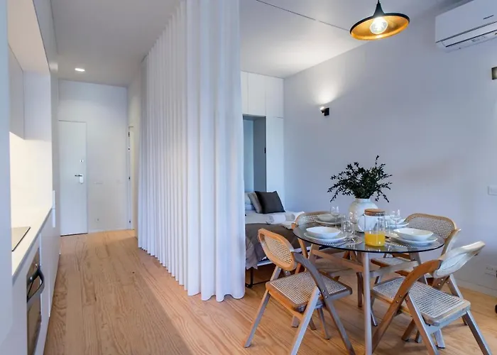 Almada 551 By Lovelystay Oporto