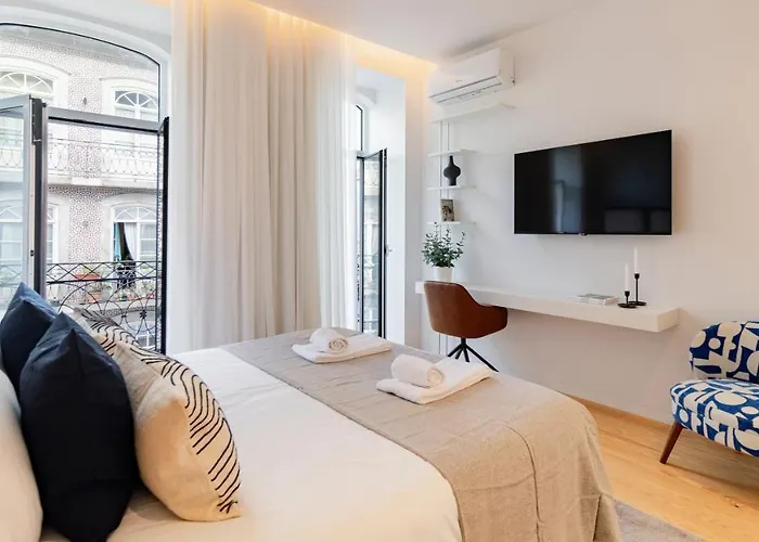 Almada 551 By Lovelystay * Oporto