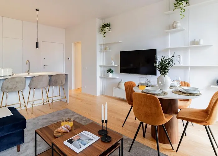 Almada 551 By Lovelystay * Oporto