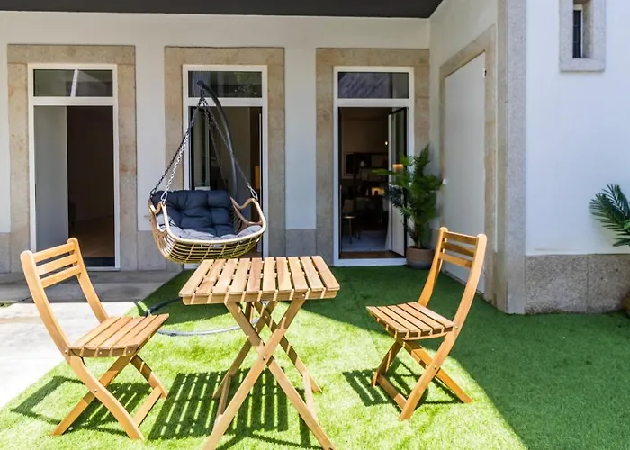 Almada 551 By Lovelystay Apartmán