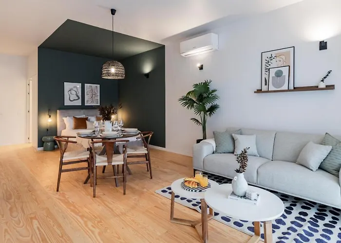 Almada 551 By Lovelystay * Oporto